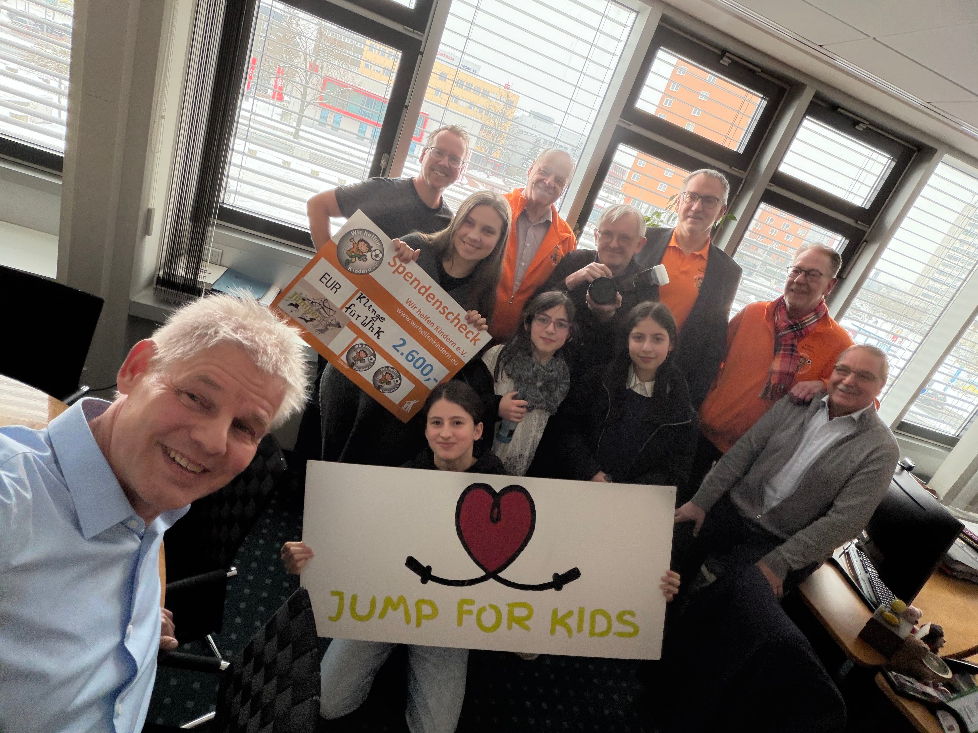 Wir helfen Kindern - Jump for Kids!